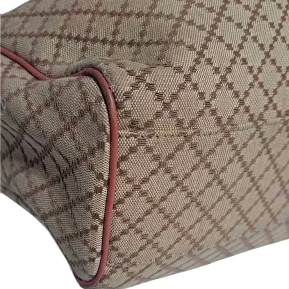 Gucci Beige and Pink Patterned Satchel - Picture 12 of 15